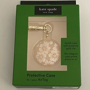 kate spade new york Hollyhock AirTag Case